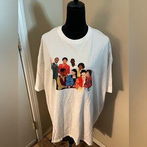A DIFFERENT WORLD SITCOM Tribute Custom made T-SHIRT, Gildan size 3x
